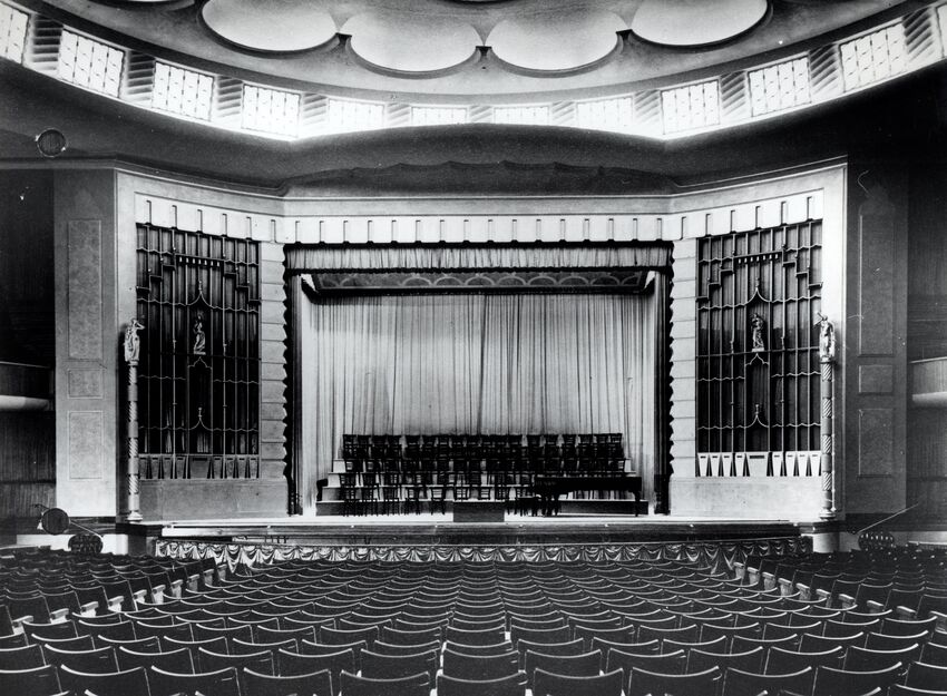 Black and white image of the Brighton Dome stage