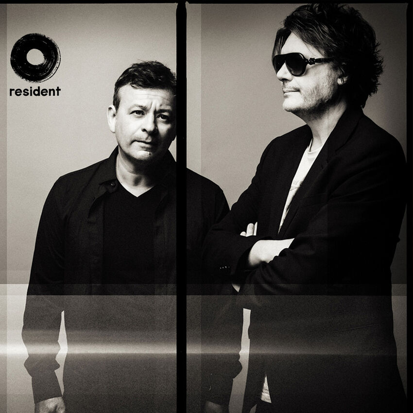 A black and white image of James Dean Bradfield & Nicky Wire 