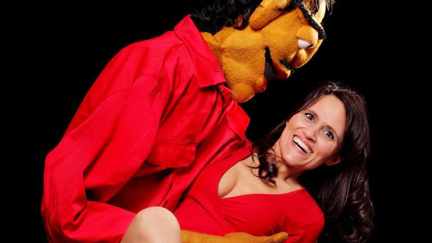 Angelos Epithemiou in Live at Brighton Dome